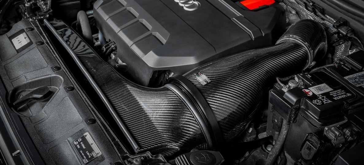 Kit aspirazione diretta in carbonio Eventuri Audi S3 8Y 2020+, TTS 2022+ Aspirazione in carbonio