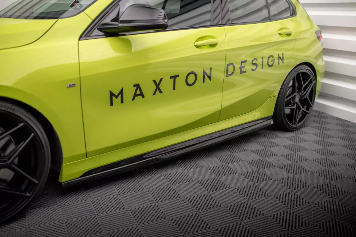 Minigonne laterali Maxton Design (coppia) V.4 per BMW Serie 1 F40 Pacchetto M/M135i nero lucido
