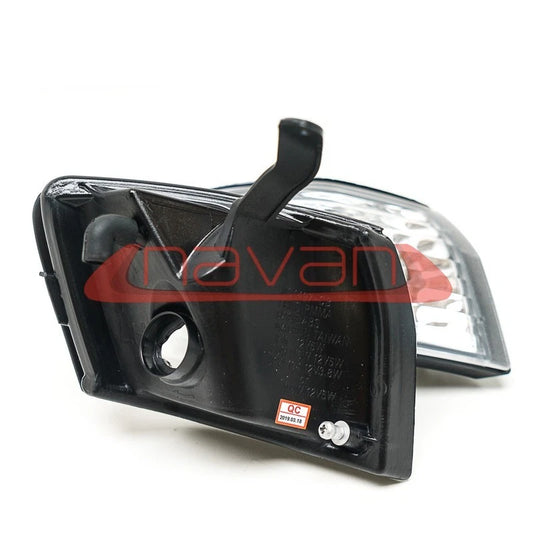 frecce anteriori Navan Crystal per Nissan 200SX S14A