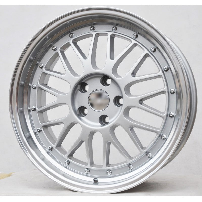 4 CERCHI IN LEGA STYLE BBS LM 18 5X120 BMW E32 E34 E38 E60 8J ET20 9J ET15