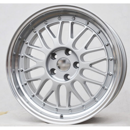 4 CERCHI IN LEGA STYLE BBS LM 18 5X120 BMW E32 E34 E38 E60 8J ET20 9J ET15