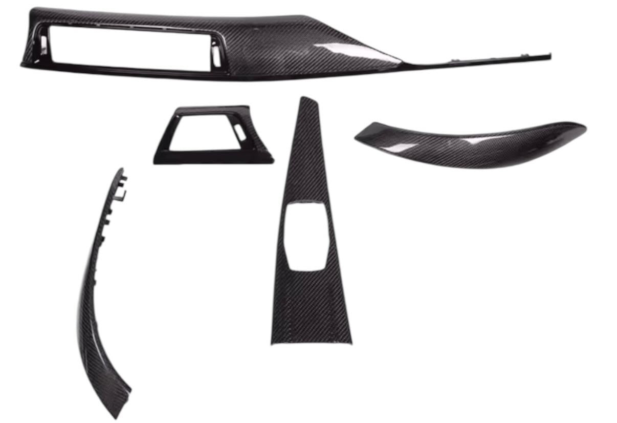 Kit modanature cruscotto e maniglie sportelli carbonio Bmw F30 F32 coupè