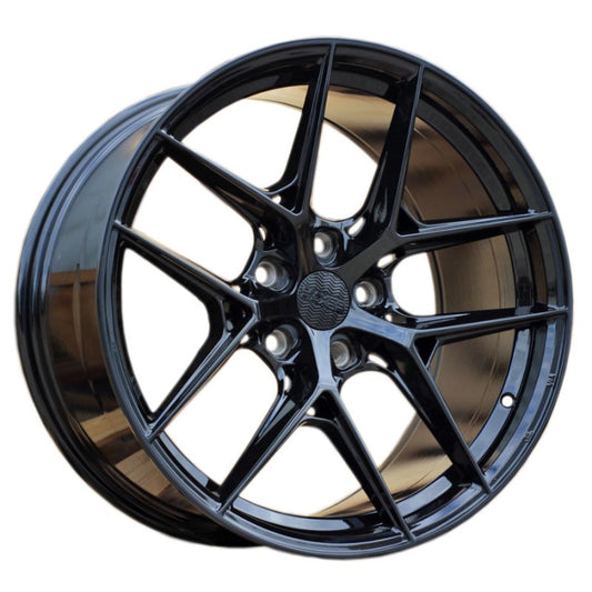 4 cerchi in lega BMW HAXER 19 5x120 BMW E90 E92 F10 F11 8,5J ET33 10J ET40 HX044