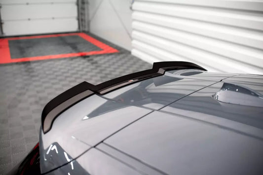 Spoiler posteriore Maxton Design V.3 per BMW M135i F40 nero lucido