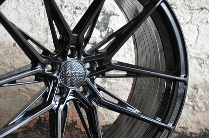 4 cerchi in lega BMW HAXER 18 5x120 BMW E90 E92 F10 F11 8J ET35 9J ET35 HX036
