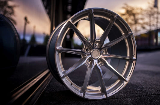 4 cerchi in lega per bmw 19 5x120 Japan Racing JR37 8.5et35 9.5et35