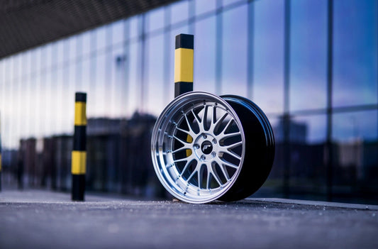 4 CERCHI IN LEGA 20 JAPAN RACING JR23 5X120 BMW F11 F10 F12 F13 F32 F33 F36 8.5J ET20 9.5J ET25